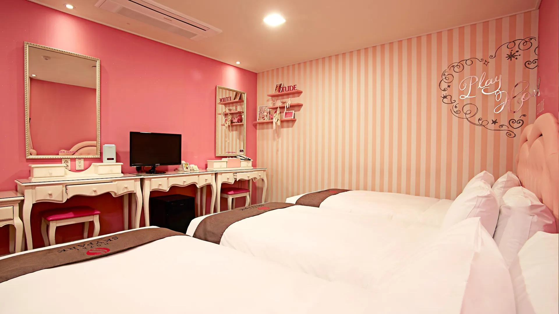 Hotel Skypark Myeongdong 3 Seoul