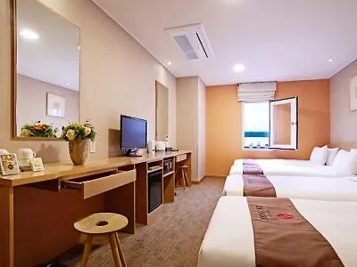 Hotel Skypark Myeongdong 3 Seoul