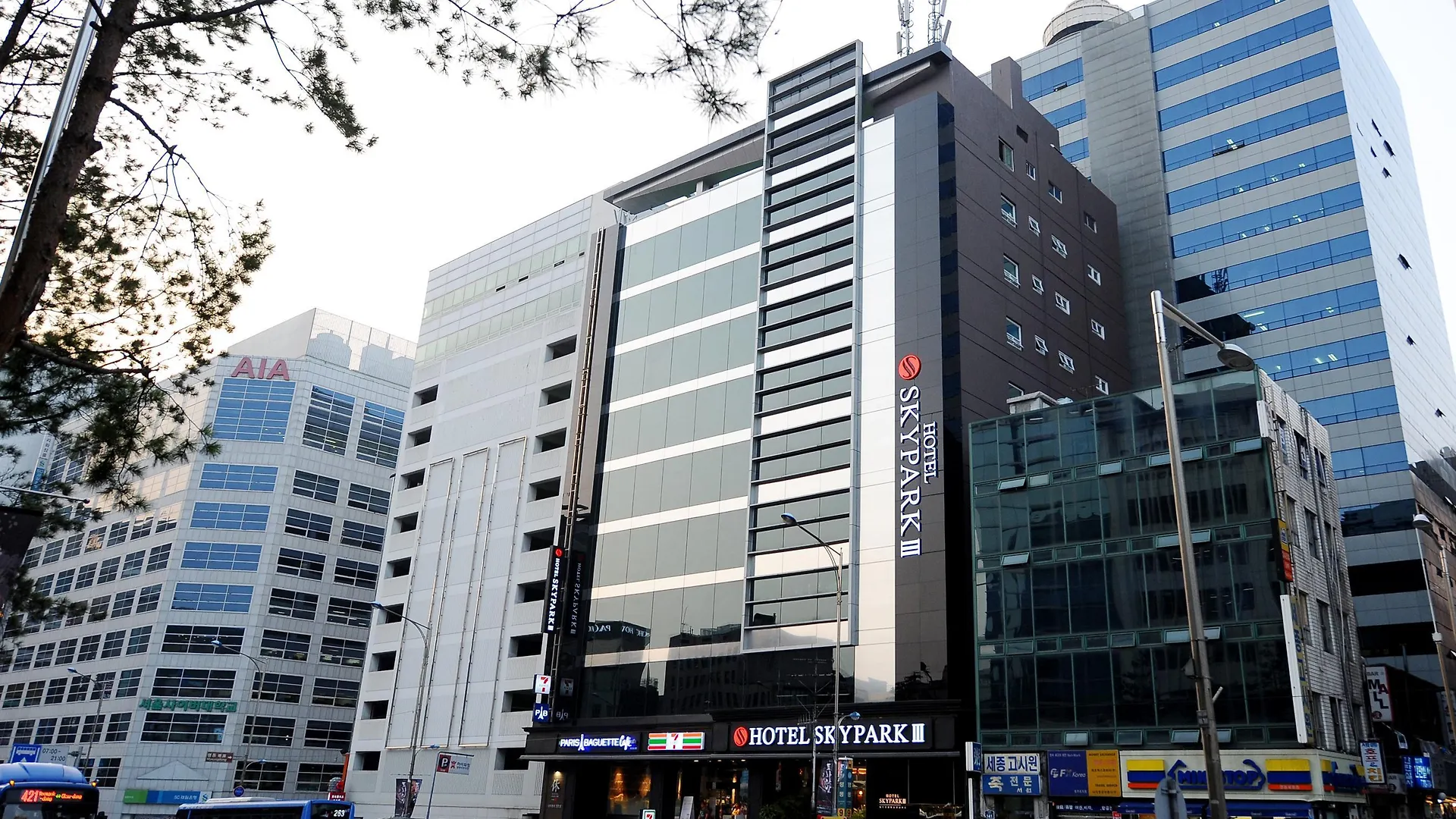 Hotel Skypark Myeongdong 3 Seoul